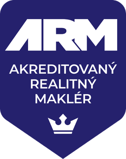 Akreditovaný realitný maklér